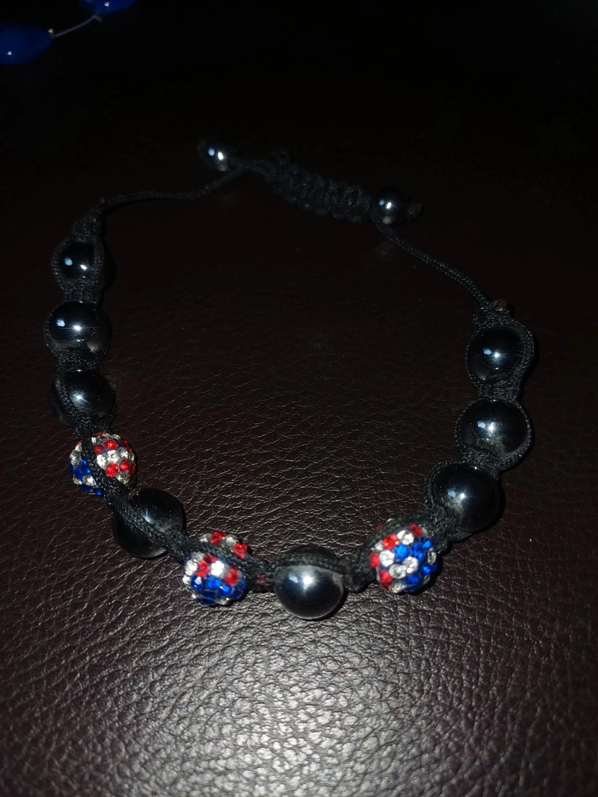 Bracelet reglable argenté et strass neuf